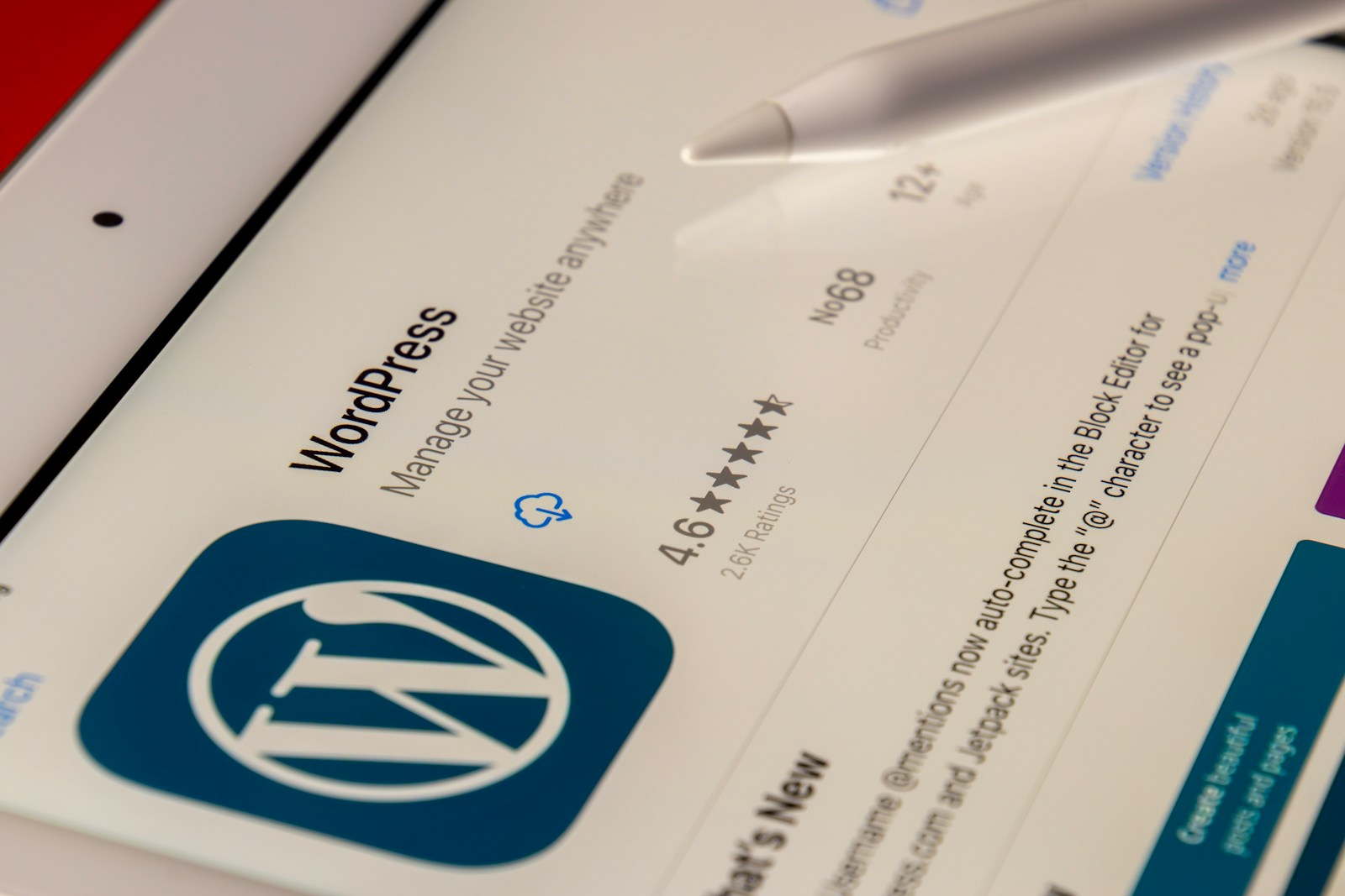 Papel blanco y azul de impresora